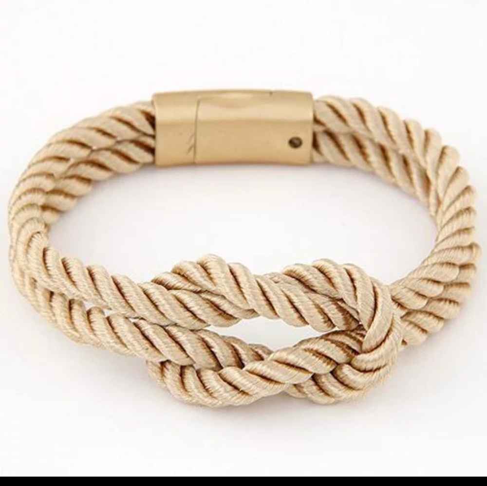 Braclet